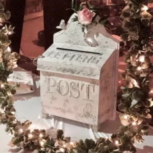 boite-aux-lettres-romantique