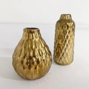Vase doré vieilli