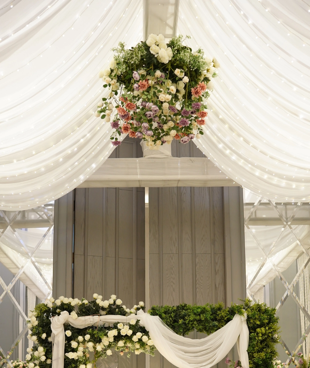 la petite parenthese - evenementiel - moselle - forbach freyming metz - mariage - mariés champetre boheme fleurs voilage